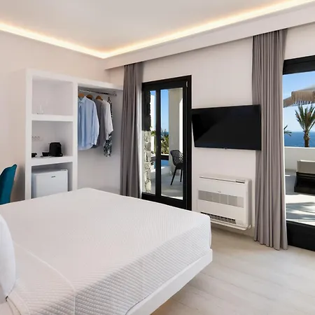 Palm Island Suites Imerovigli  Exterior photo